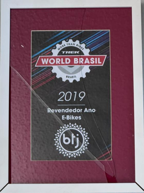 Trek World Brasil 2019 E-Bikes Dealer of the Year award plaque, Bike Tech Jardins