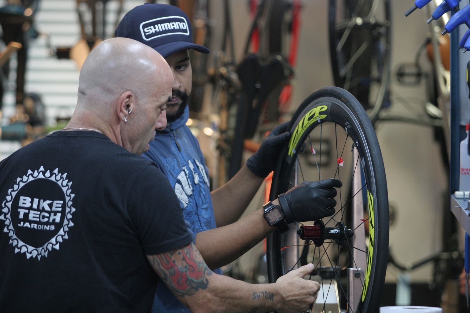 Truing a wheel during a tune-up